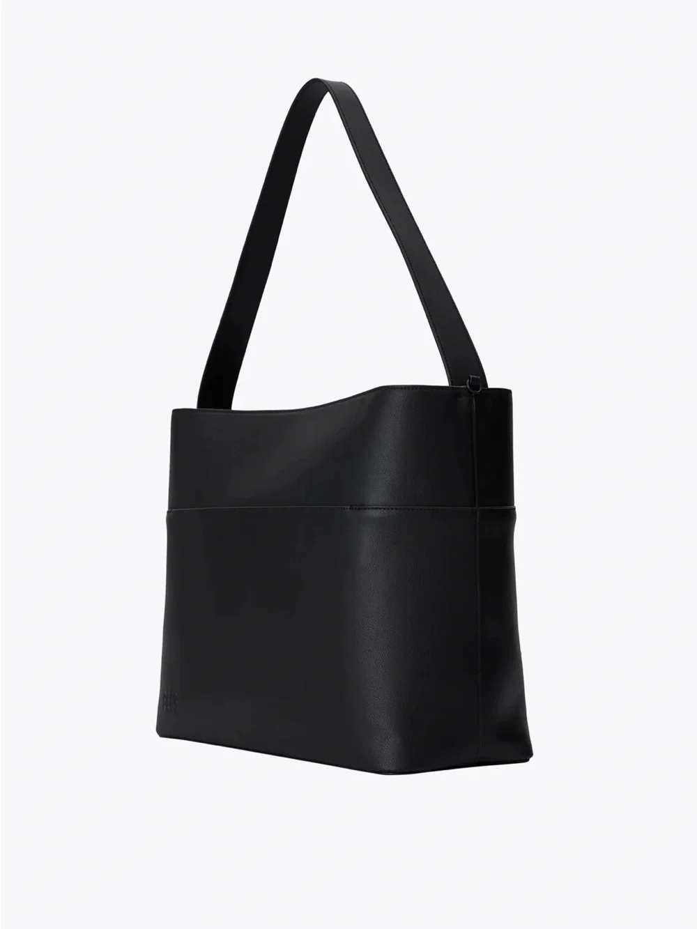 BEIS handbag first